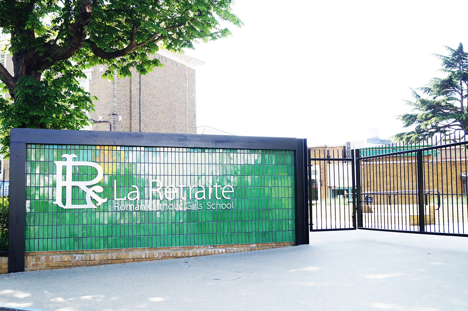 ark-evelyn La Retraite RC Girls’ School